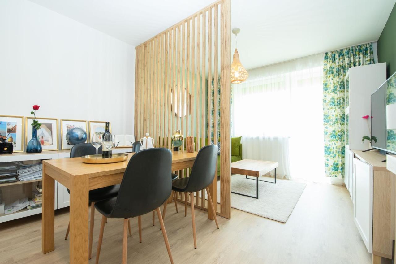 Apartman Sunset View Skalica Bagian luar foto
